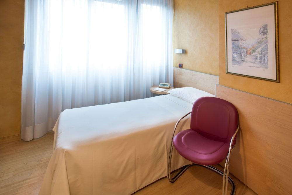 Hotel Alexandra Torino Kültér fotó