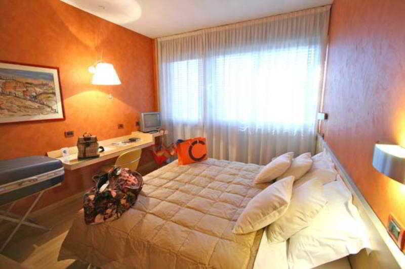 Hotel Alexandra Torino Kültér fotó