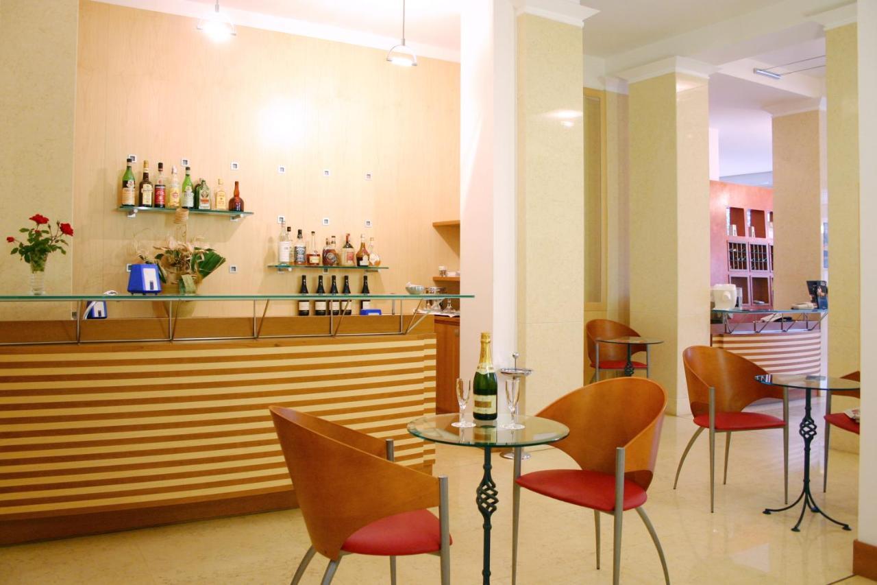 Hotel Alexandra Torino Beltér fotó